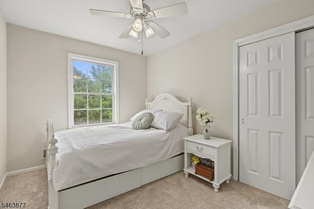 6 Varnon Ct, Hillsborough Twp., NJ 08844
