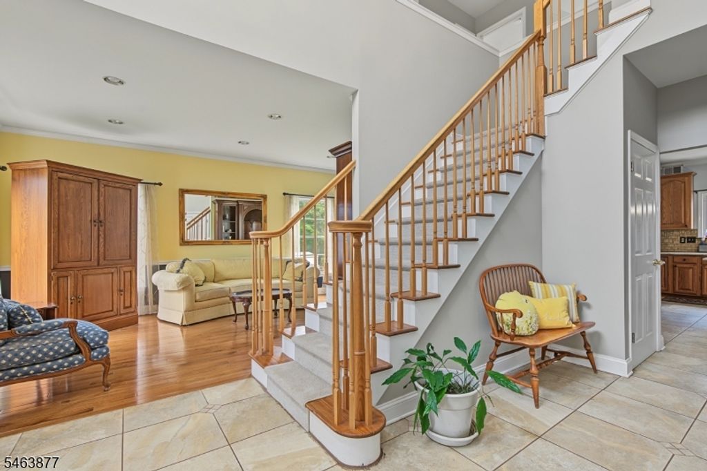 6 Varnon Ct, Hillsborough Twp., NJ 08844 — photo 3