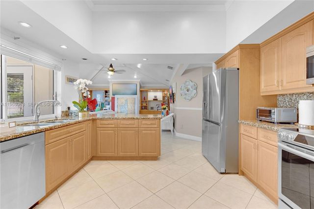 5253 NW 94th Doral Pl 5253, Doral, FL 33178