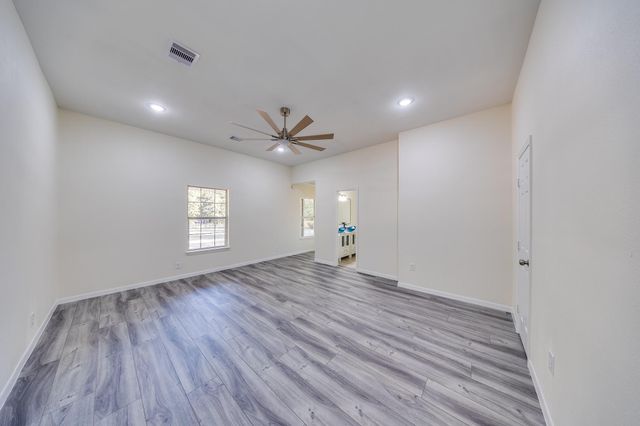 24759 Country Oaks Boulevard, Montgomery, TX 77316