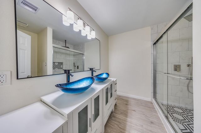 24759 Country Oaks Boulevard, Montgomery, TX 77316