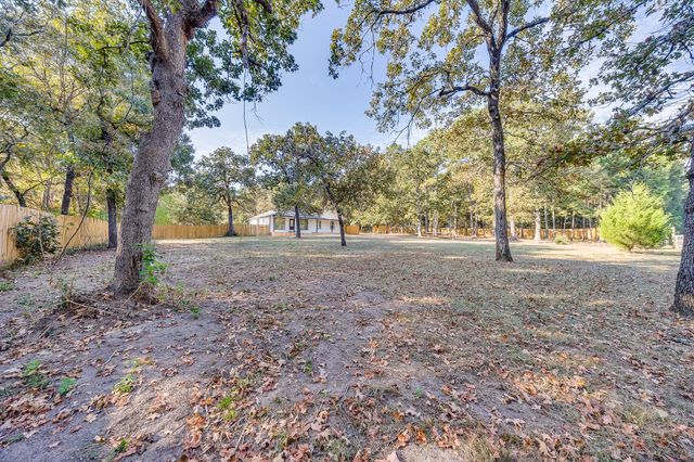 24759 Country Oaks Boulevard, Montgomery, TX 77316