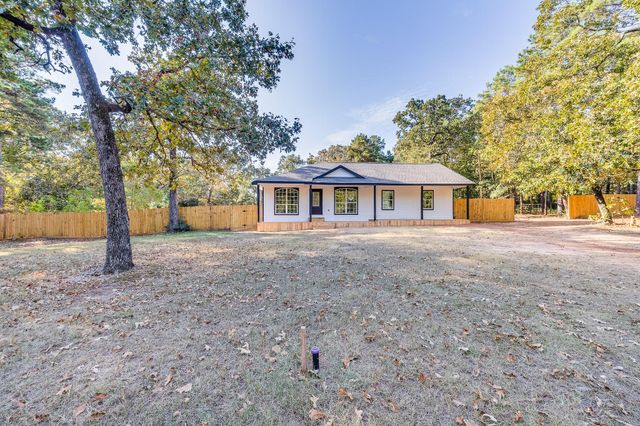 24759 Country Oaks Boulevard, Montgomery, TX 77316