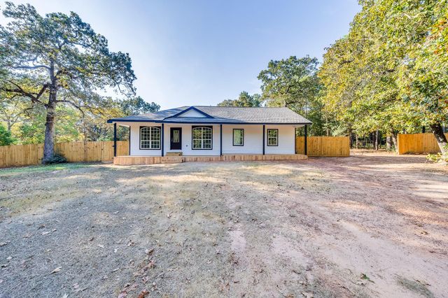24759 Country Oaks Boulevard, Montgomery, TX 77316