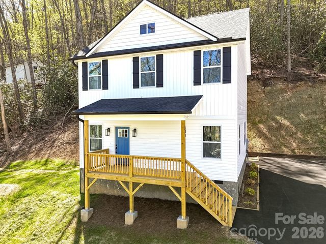 337 Garren Creek Road, Fairview, NC 28730