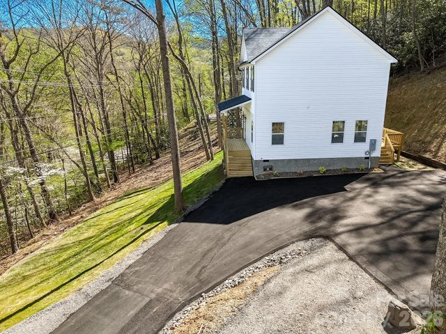 337 Garren Creek Road, Fairview, NC 28730
