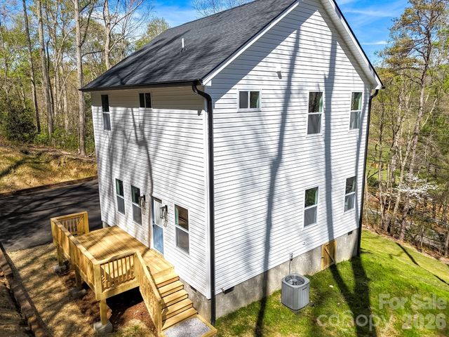 337 Garren Creek Road, Fairview, NC 28730