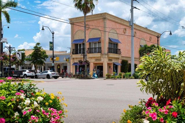 5749 SEMOLINO STREET, Nokomis, FL 34275