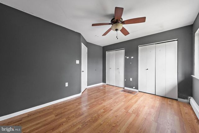 28 MEMORIAL DR, Barnegat, NJ 08005