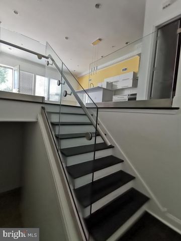 1219 NOBLE ST, Philadelphia, PA 19123