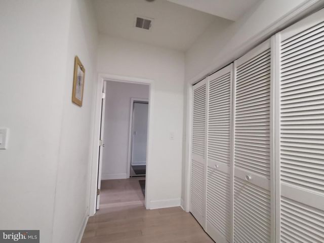 1219 NOBLE ST, Philadelphia, PA 19123