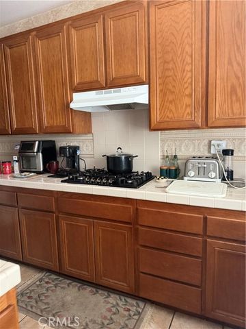 42307 Wild Mustang Road, Murrieta, CA 92562