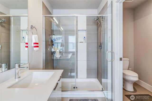 32819 Madrona Avenue SE, Black Diamond, WA 98010