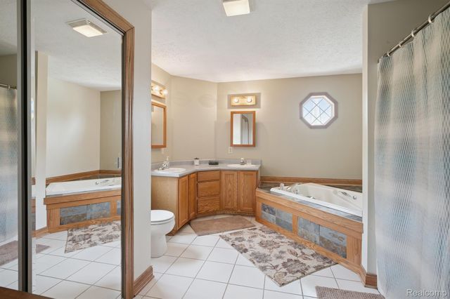 3873 Dexter Trail, Stockbridge Township, MI 49285