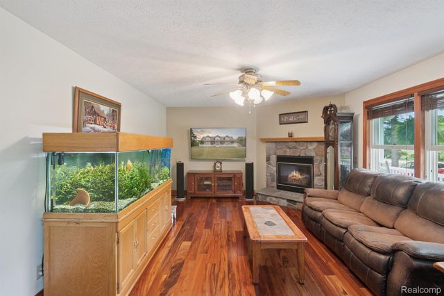 3873 Dexter Trail, Stockbridge Township, MI 49285