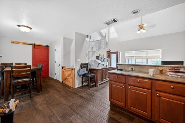 1410 County Road 258, Bertram, TX 78605