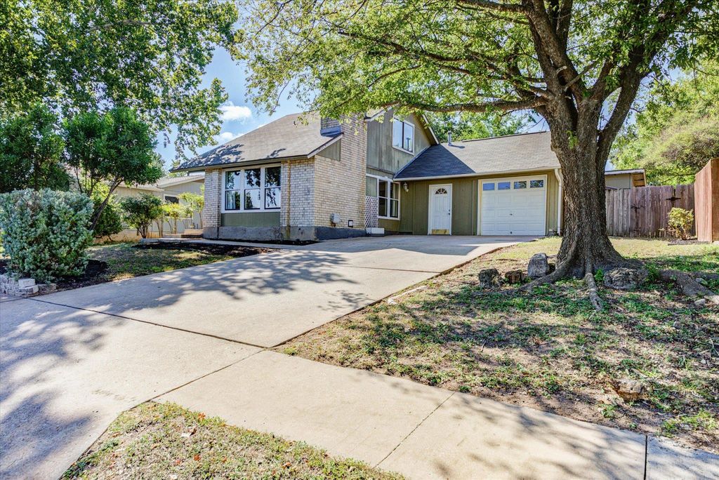 4011 Hillside DR, Round Rock, TX 78681