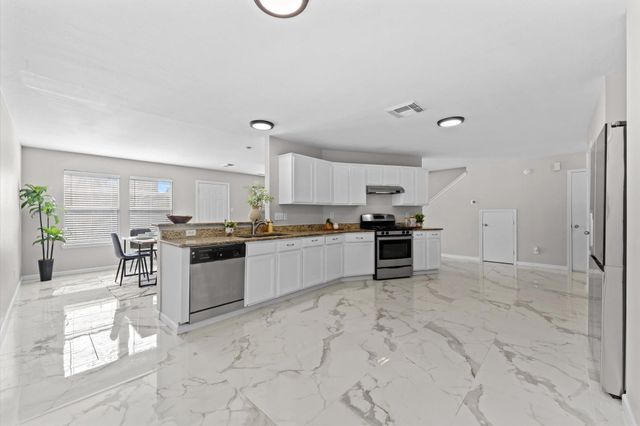 16102 Mesa Boulevard, Humble, TX 77396