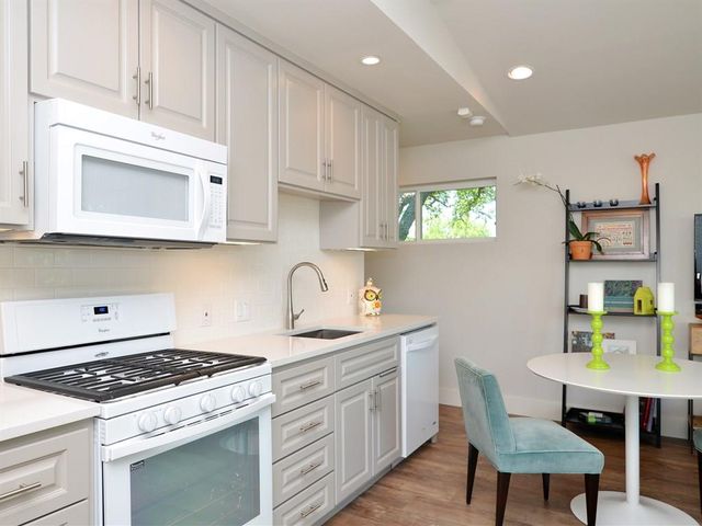 7814 Mullen DR B, Austin, TX 78757