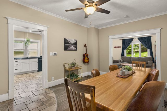 1415 Jersey Ridge Road, Davenport, IA 52803
