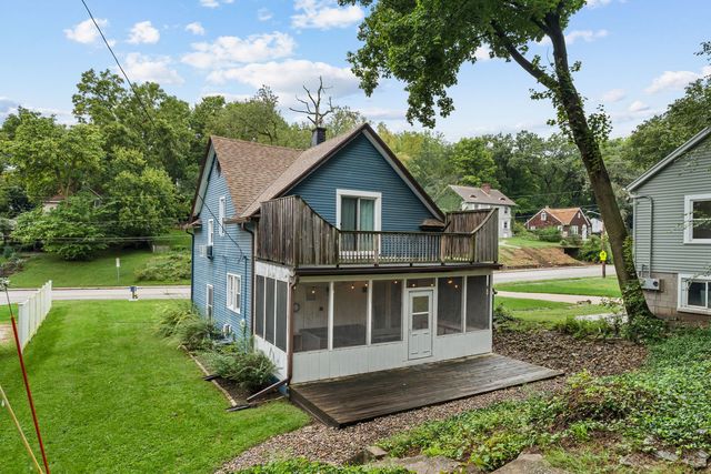 1415 Jersey Ridge Road, Davenport, IA 52803
