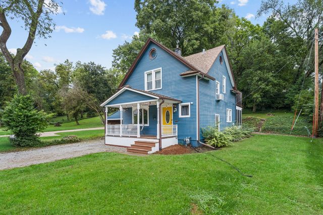 1415 Jersey Ridge Road, Davenport, IA 52803