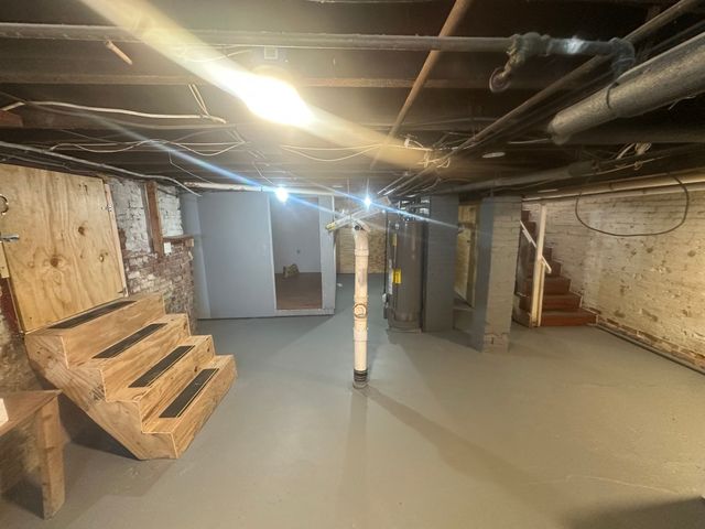 78 Garfield St 1, Chelsea, MA 02150