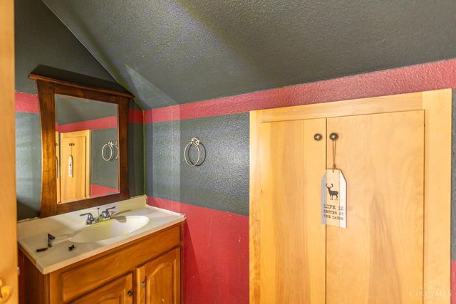 125 Hull Road, West Union, OH 45693