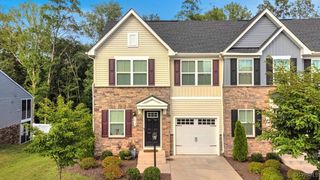 5812 Addison Gate Dr, North Chesterfield, VA 23234