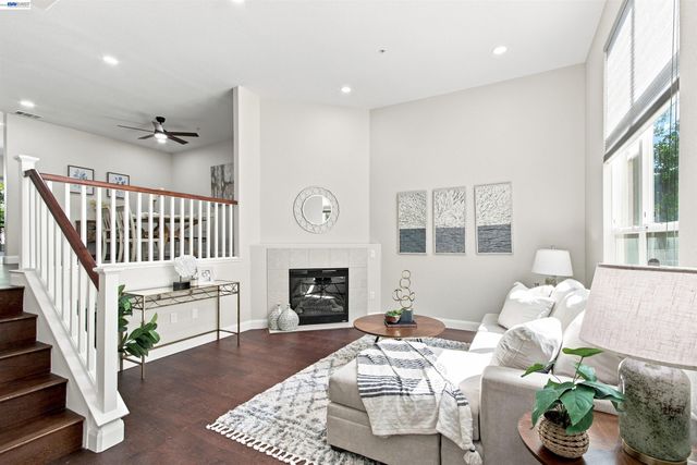 37 Esfahan Dr, San Jose, CA 95111