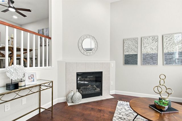 37 Esfahan Dr, San Jose, CA 95111