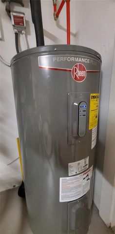 804 ROBIN AVENUE, Palm Harbor, FL 34683