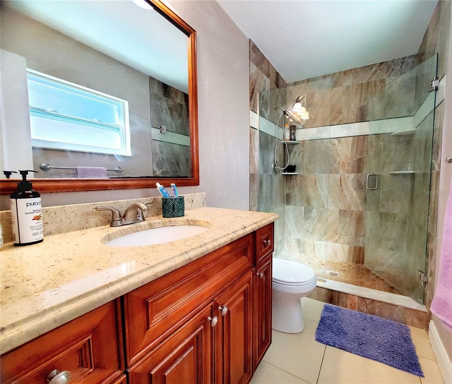 Image 23 of property listing at 804 ROBIN AVENUE, Palm Harbor, FL 34683