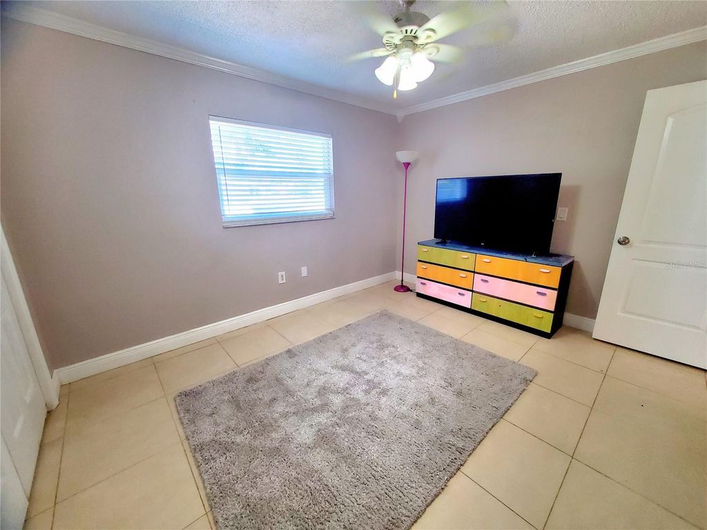 Image 27 of property listing at 804 ROBIN AVENUE, Palm Harbor, FL 34683