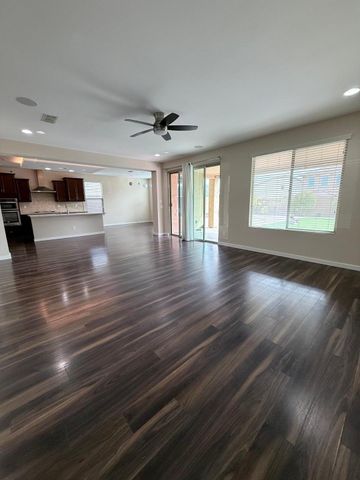 9519 W Fallen Leaf Lane, Peoria, AZ 85383