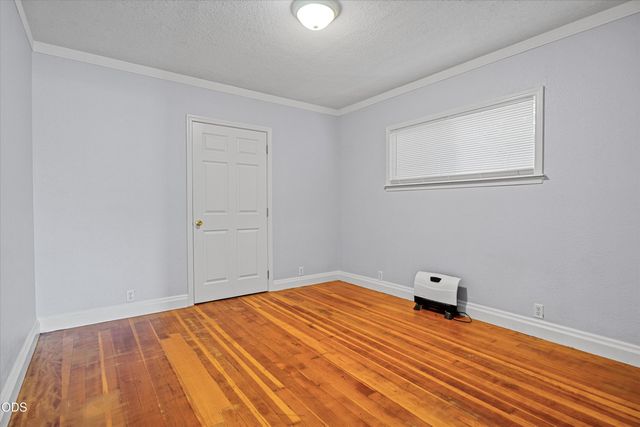 407 W Jackson Street, Medford, OR 97501