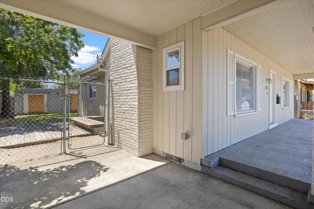 407 W Jackson Street, Medford, OR 97501