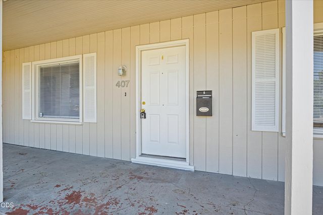 407 W Jackson Street, Medford, OR 97501