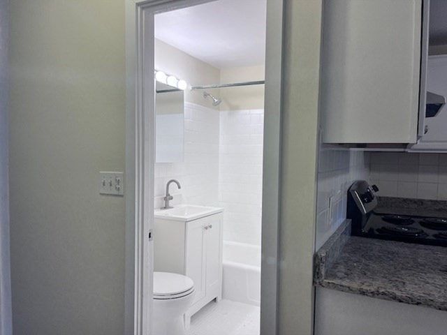 69 Nicholas Rd B, Framingham, MA 01701
