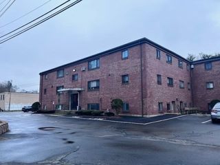 69 Nicholas Rd B, Framingham, MA 01701