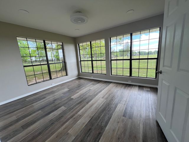 8740 County Road 2403, Tool, TX 75143