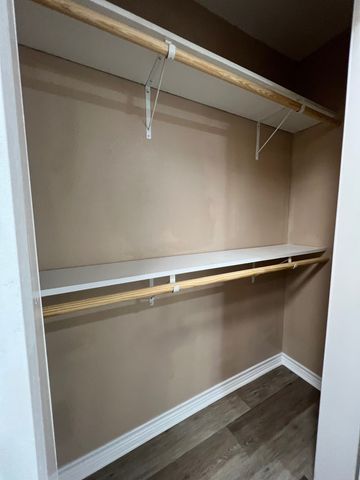 8740 County Road 2403, Tool, TX 75143