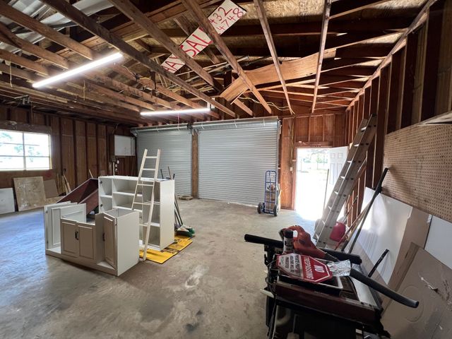 8740 County Road 2403, Tool, TX 75143