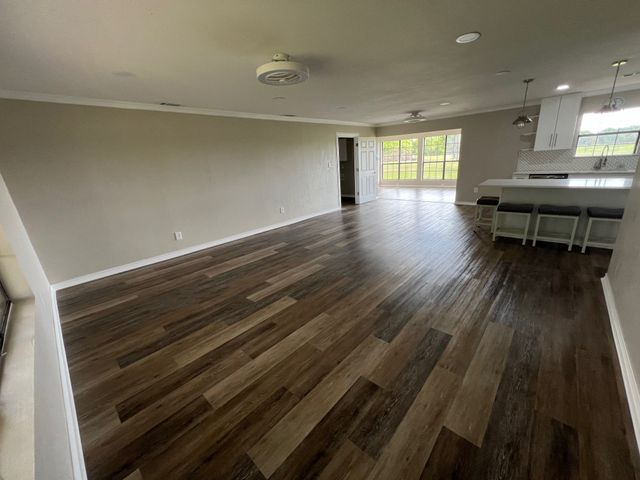 8740 County Road 2403, Tool, TX 75143