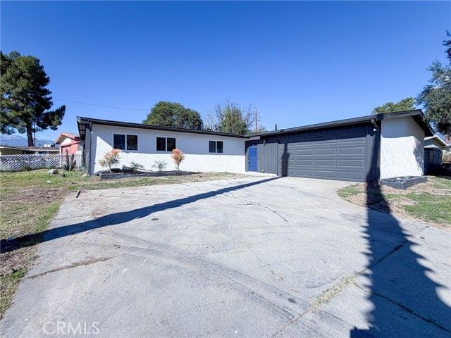 1444 N Pennsylvania, San Bernardino, CA 92411