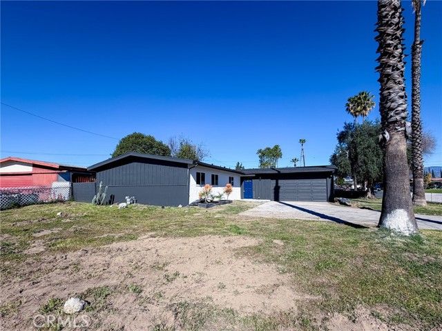 1444 N Pennsylvania, San Bernardino, CA 92411