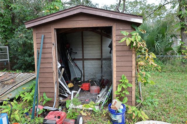 1133 LIVE OAK LANE, Lutz, FL 33549