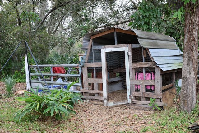 1133 LIVE OAK LANE, Lutz, FL 33549