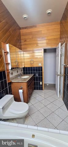 13 TUSCARORA CIR, Old Bridge, NJ 08857