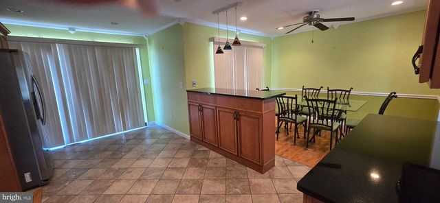 13 TUSCARORA CIR, Old Bridge, NJ 08857